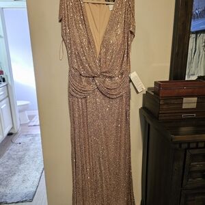 Elegant Sequin Maxi Dress in Rose Gold